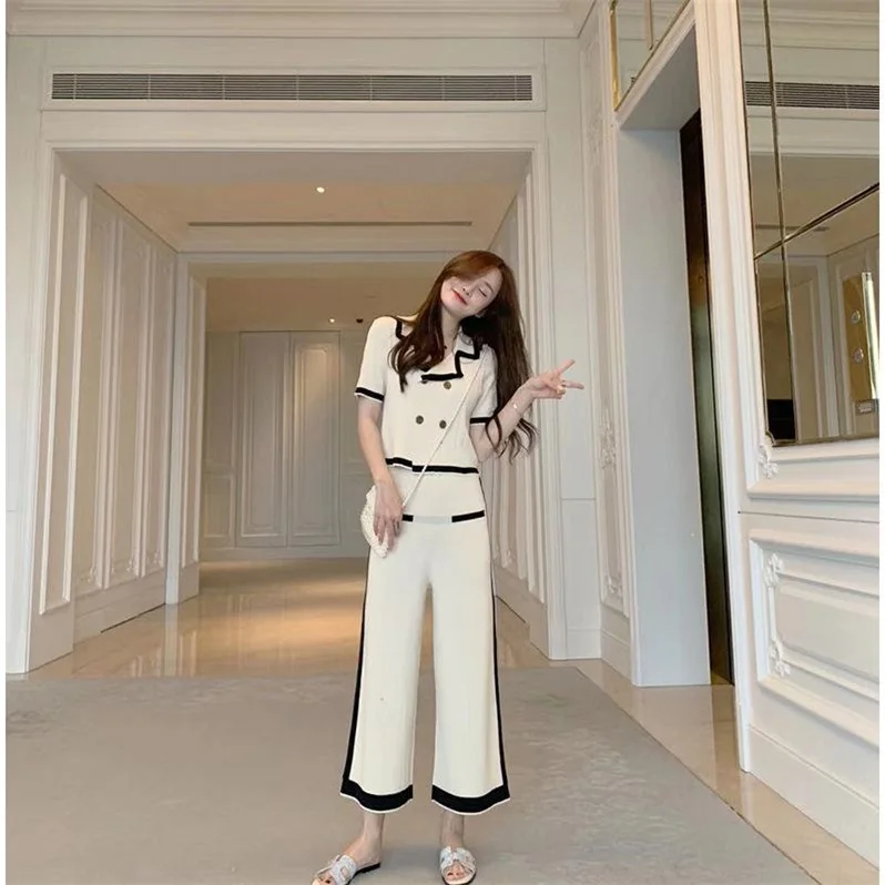 

2019 summer runway short double breasted Knitted Turn Down Collar Top suit set + Broad-legged Wide Leg pants 2-piece suit SE201