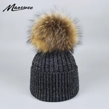 Новые поступления Блестящий вязать Помпоном Hat шапочки зима реальной енот лисий мех Кепки для Для женщин шапочка Skullies Балаклава мешковатые хеджирования Кепки