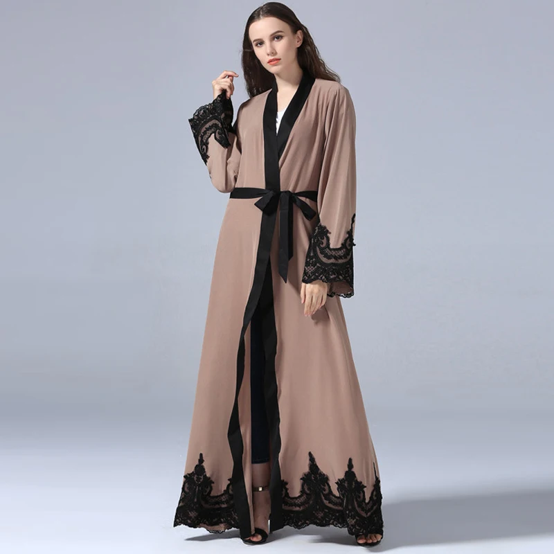 4836392189_587990296