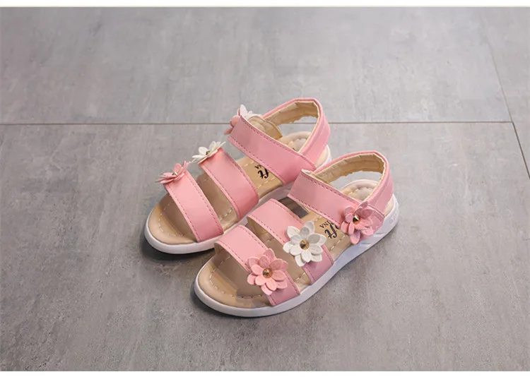 Children's Shoes Summer Style Children Sandals Girls Princess Beautiful Flower Shoes Kids Flat Sandals Baby Girl Gladiator Soft children's shoes for high arches