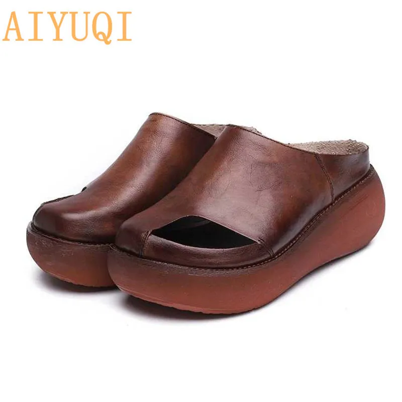 AIYUQI женские шлепанцы; Новинка года; летние женские вьетнамки из натуральной кожи в стиле ретро; повседневная обувь на платформе; женские уличные шлепанцы - Цвет: brown