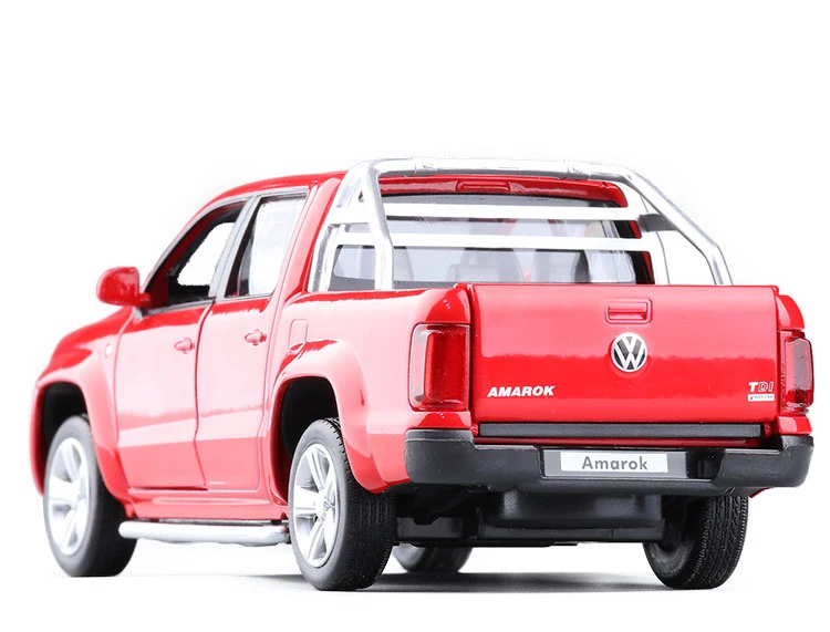 C 1:30 VW AMAROK игрушечный пикап модель автомобиля сплав оттягивание детские игрушки Подлинная коллекция лицензии подарок Акустооптическое мини