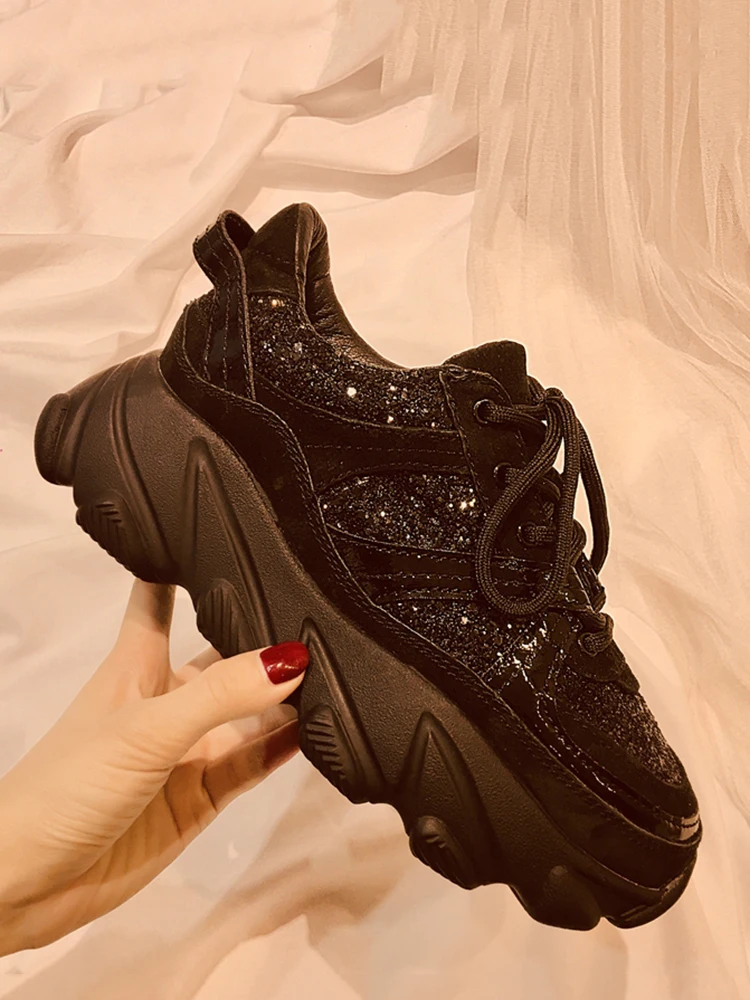 

2019 new fashion sequins lace women's casual shoes comfortable high-top thick old shoes.