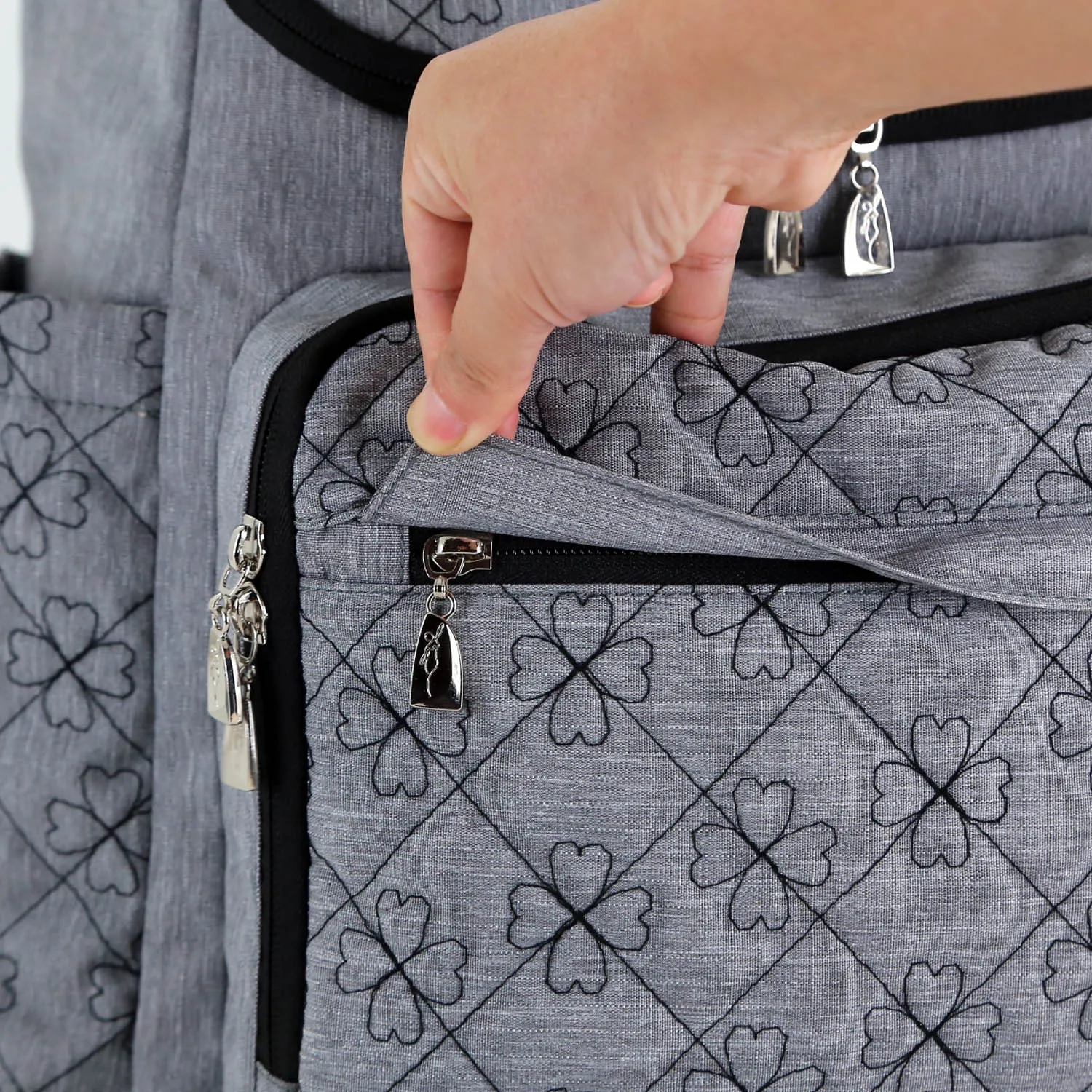 aeProduct.getSubject()