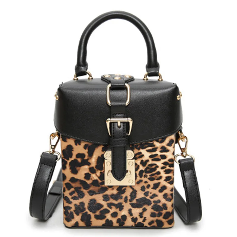 

2019 new fashion casual women's bag sling Korean version of the leopard rivet box handbags stereotype shoulder Messenger bag