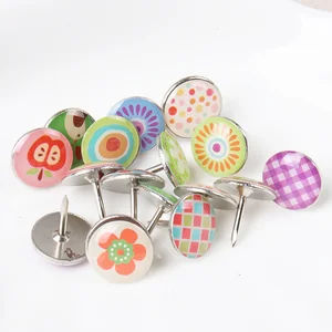 50 шт, смешанные цвета, круглые металлические Брэд штифты, конусы украшение для скрапбукинга крепежа брадсы изделия Канцелярская кнопка украшения 10x11 мм MZ4X-FD - изображение