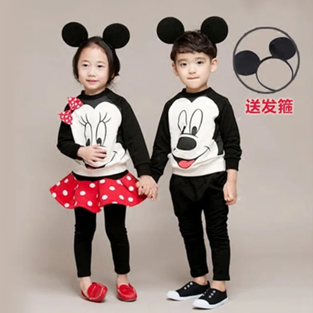 sibling matching outfits