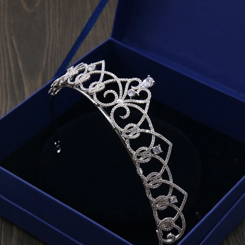 

Clear AAA Cubic Zirconia Pear-Cut Halo CZ Stone Brides Tiara Crown Princess Wedding Coronet Hair Crowns Bridal Hair Accessories