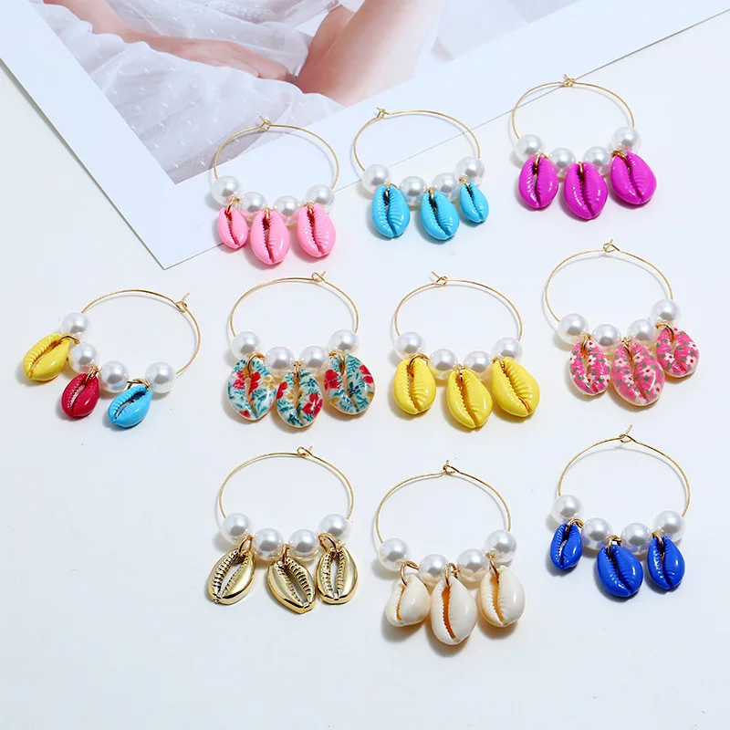 DoreenBeads большой круг обруч серьги белый искусственный жемчуг натуральный корпус Шарм кисточкой золотой цвет летние пляжные украшения 1 пара