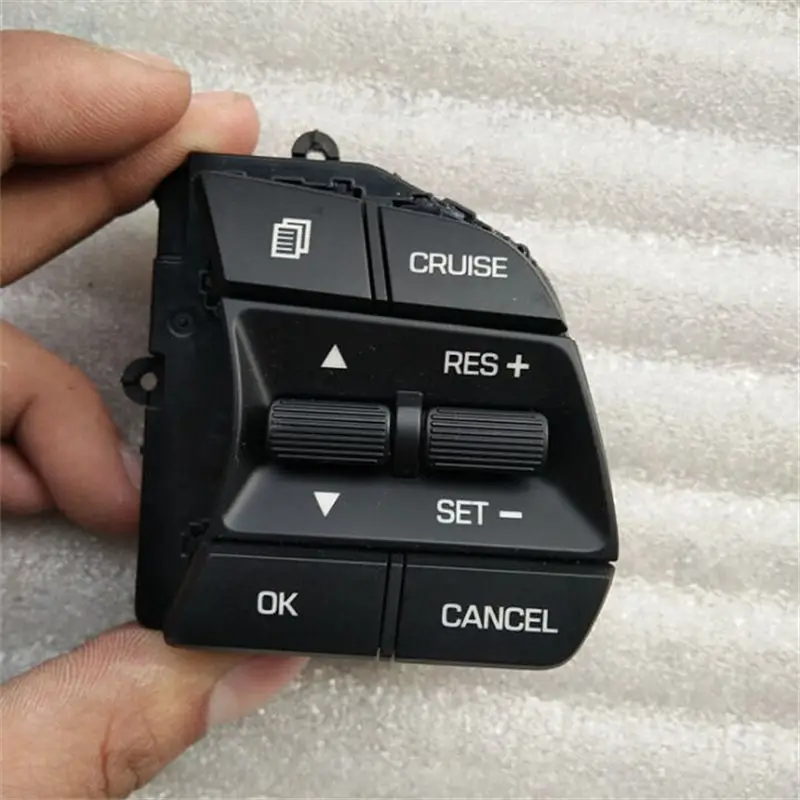 

For Hyundai Sonata LF 2016-2018 Steering Wheel Buttons Bluetooth Phone Cruise Control Remote Control button left music button