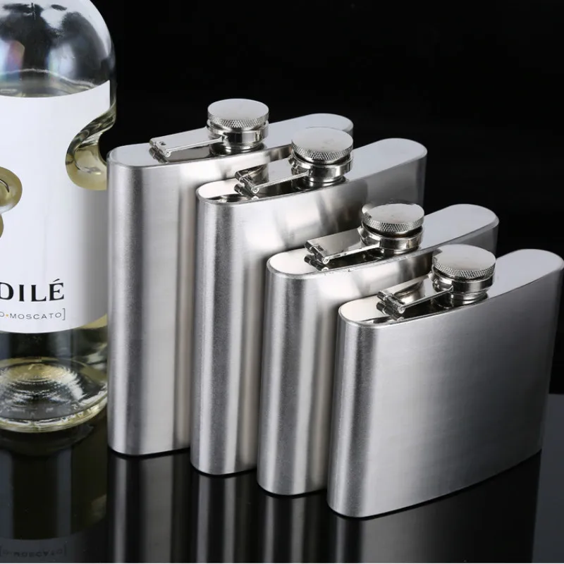 Portable outdoor stainless steel hip flask portable wine bottle white