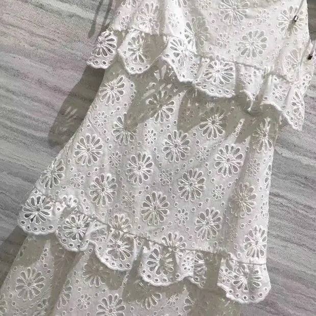 9 (3)