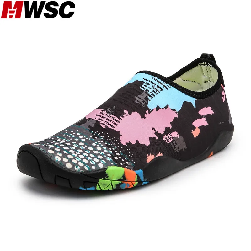 waterproof sandals for beach