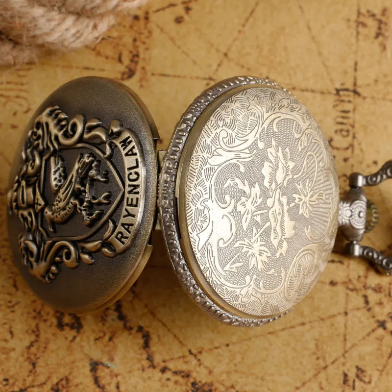 Harry Potter 2018 Retro Bronze Hogwarts College Slytherin Eagle Ravenclaw Harry Potter Quartz Pocket Watch Necklace Chain Fashion Pendant Men Women Kids Gifts 2018 (1)