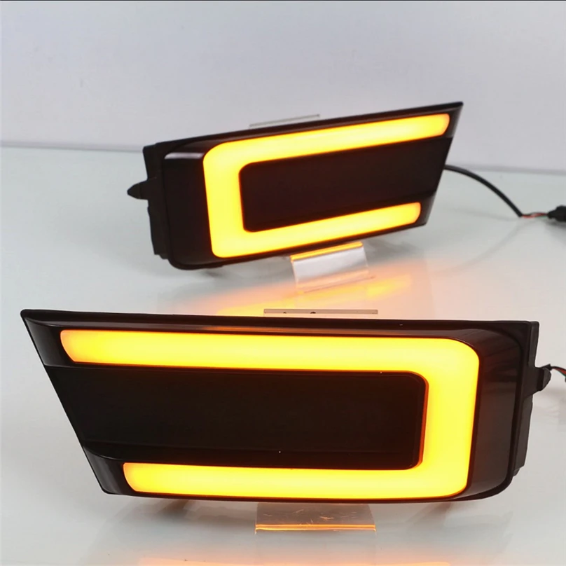 

Car Flashing 1 set for Skoda Octavia RS A7 2016 2017 LED DRL Daytime driving Running Lights Daylight cover hole free shipping