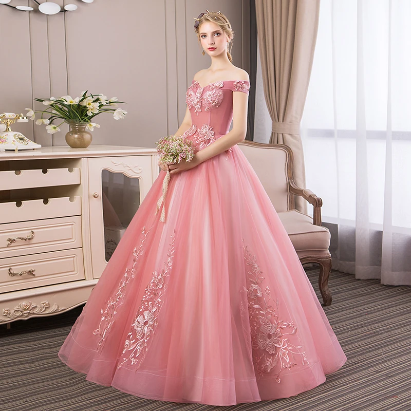 Quinceanera Dresses Elegant Boat Neck Luxury Lace Embroidery Vestidos De 15 Anos Party Prom Vintage Quinceanera Gown