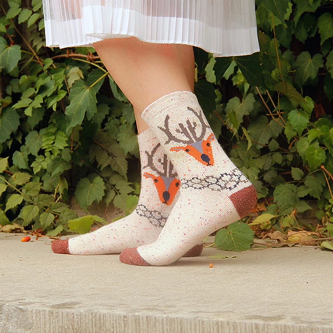 Новые носки высокого качества с рисунком оленя кота из мультфильма животных серия точечные пряжа женские шерстяные носки с кроликом