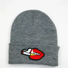 LDSLYJR хлопковая утолщенная вязаная шапка с вышивкой в виде больших губ, зимняя теплая шапка Skullies, шапка бини для мужчин и женщин 08