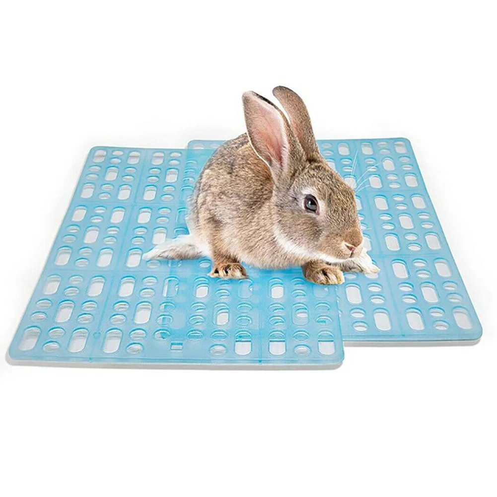 

Foot Pad Anti Bite Cushion Plastic Hard Cage Mat Grids Healthy Universal Small Animals Mouse Non Slip Bunny Pet