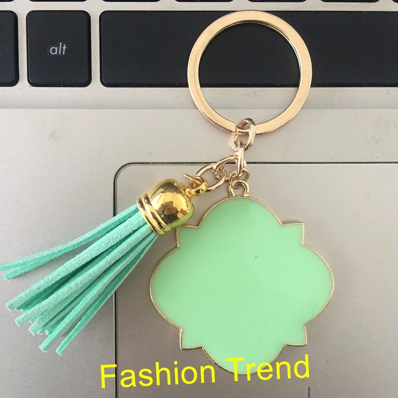 quatrefoil keychain (8)