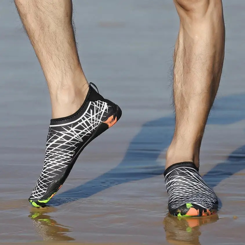 Водонепроницаемая обувь унисекс на плоской подошве для взрослых; прогулочная пляжная обувь с мягкой подушкой для плавания; эластичная обувь для дайвинга; акваобувь для влюбленных; 0806