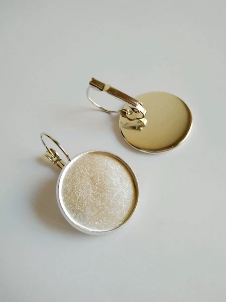 

Silver Plated 500PCS 20mm Blank Earring Base for Cabochon Cameo Setting DIY Jewelry Making Findings CFS164