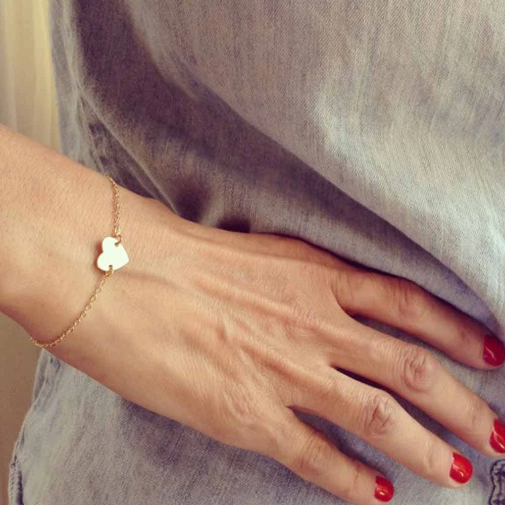 

Hot Sale Delicate Petite love heart Charm Bracelets for Women Simple Gold Silver Color Charming Heart Bracelet Statement Jewelry
