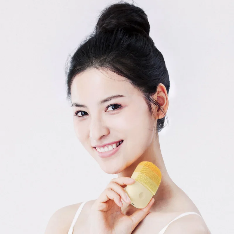 Xiaomi Youpin inFace электрическое глубокое очищение для лица Чистящая Щетка массажная звуковая мойка лица IPX7 водонепроницаемый силиконовый Очищающий тоник для кожи - Цвет: Yellow