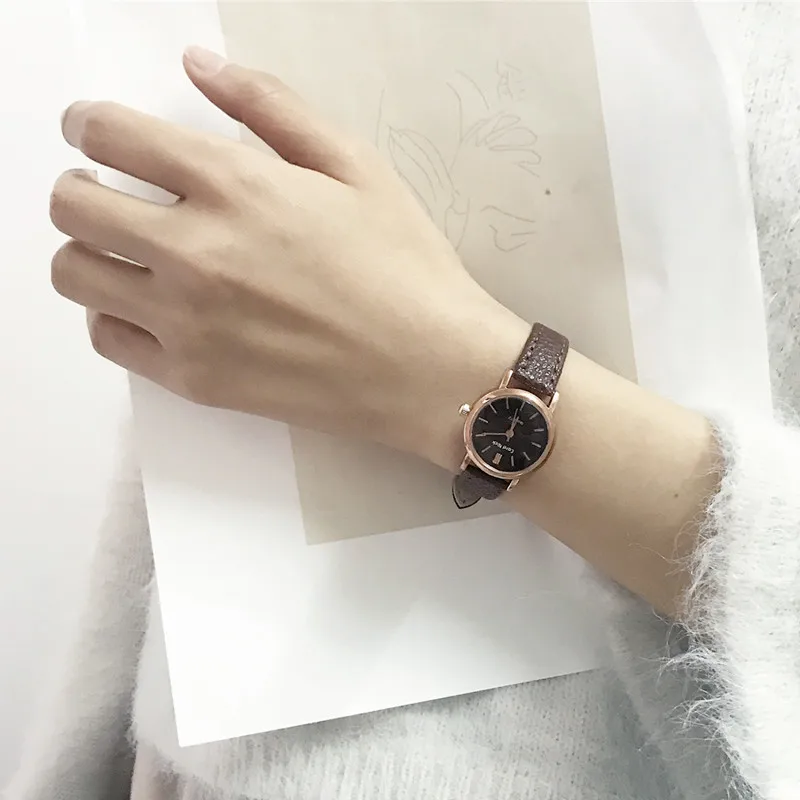 

Simple Trendy Women Small Quartz Watches Gold Silver Slim Ladies Wristwatch Genuine Leather Female Dress Watch Black Brown