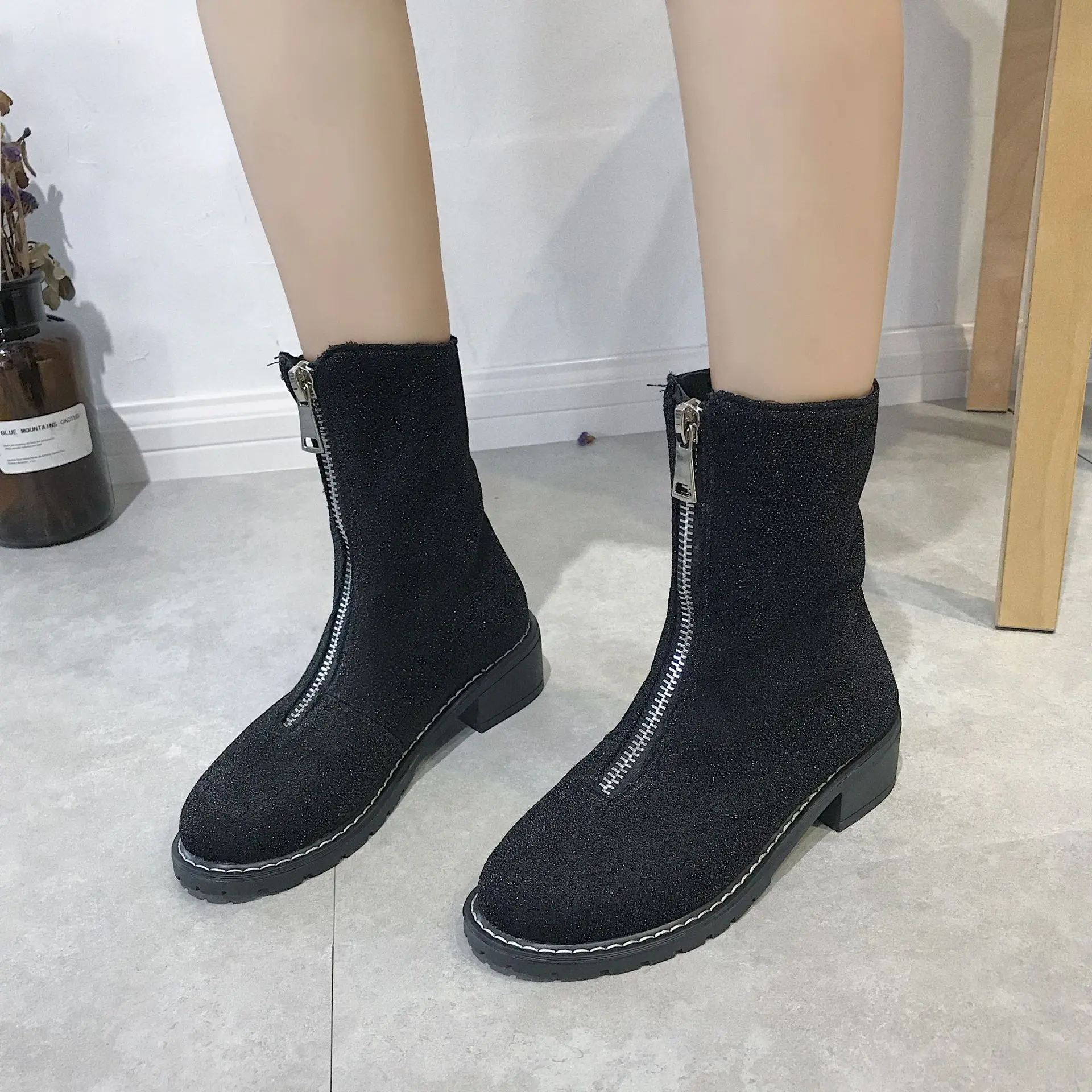 womens short flat boots
