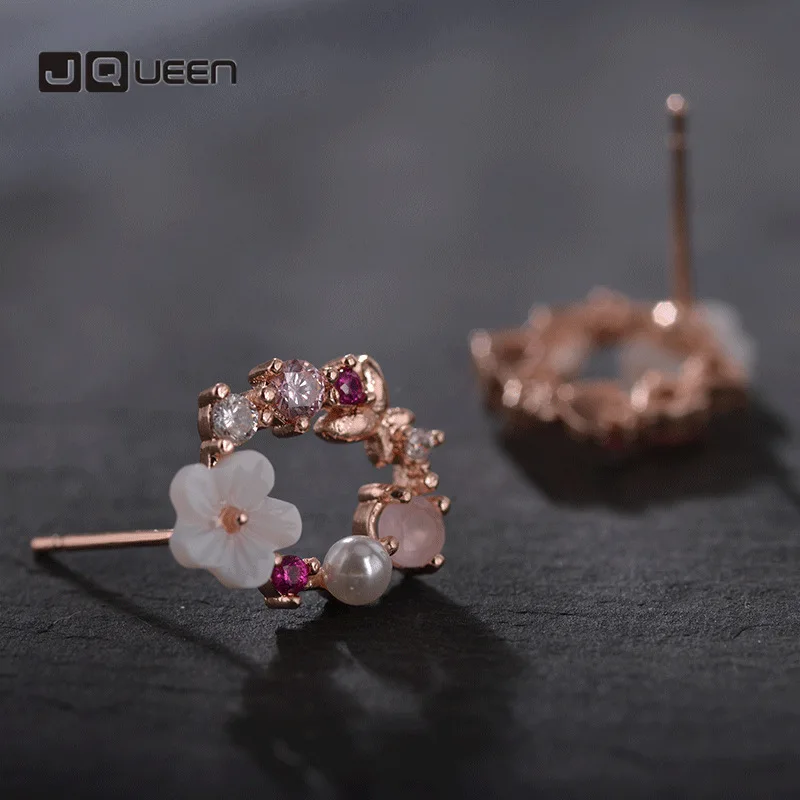 

Cute Korean Personality Small Flower Stud Earrings For Women Temperament Simple Fashion Metal Female Stud Earrings