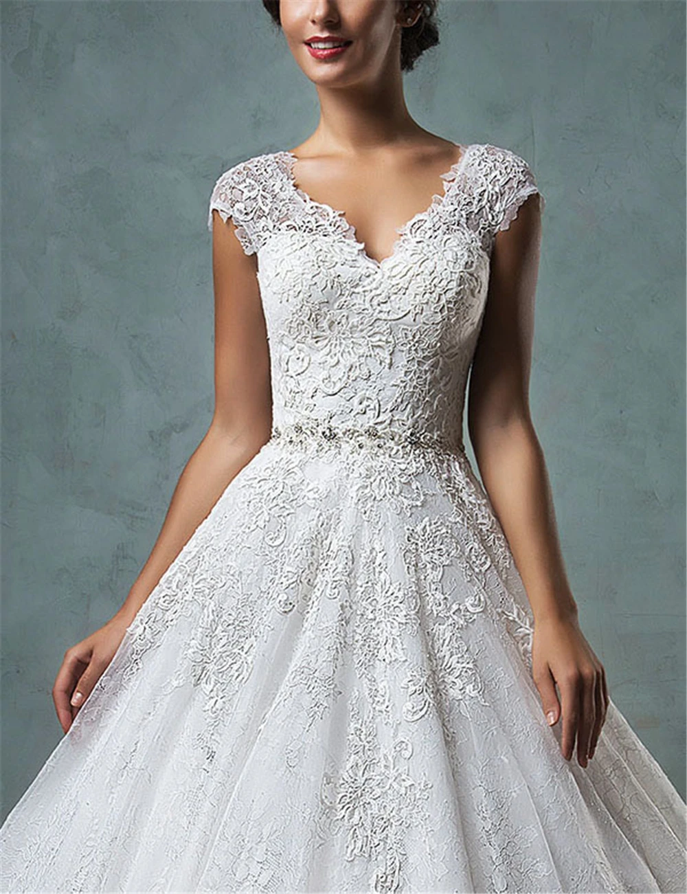 

Wedding Dress Designers V-Neck Lace Sash Wedding Dresses 2019 Soft Tulle Beaded Vestidos de Novia Princess Bridal Gown