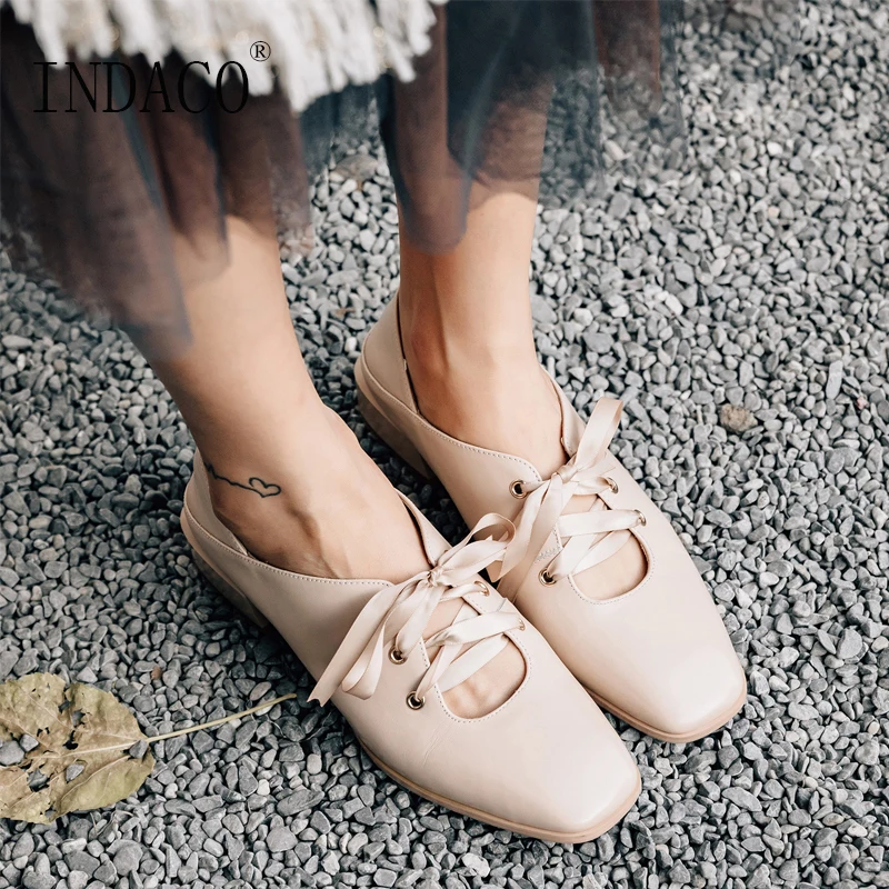 

2019 Leather Women Flat Shoes Retro Lace Up New Design Brogue Shoes 3.5cm