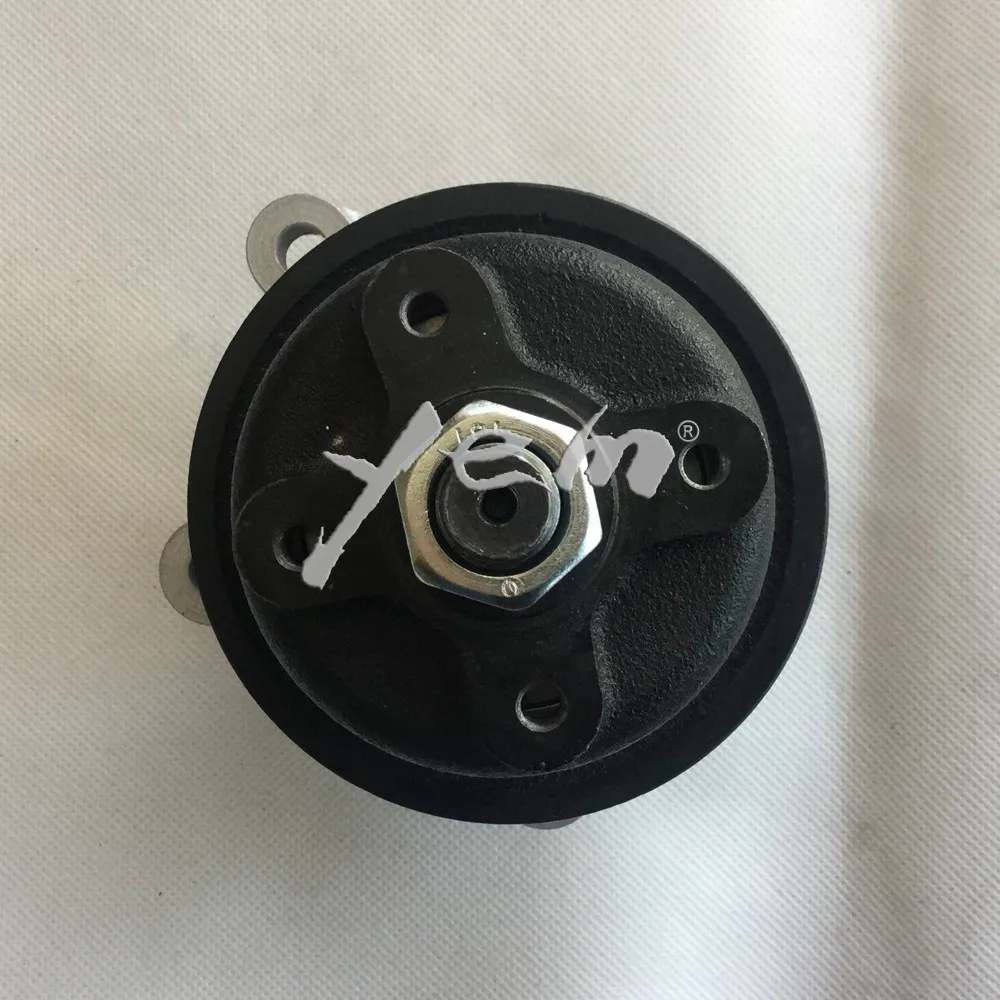 Kubota Engine Parts F2803 Water Pump 15321-73032 L175 L255(DT) L245(DT) L345(DT)