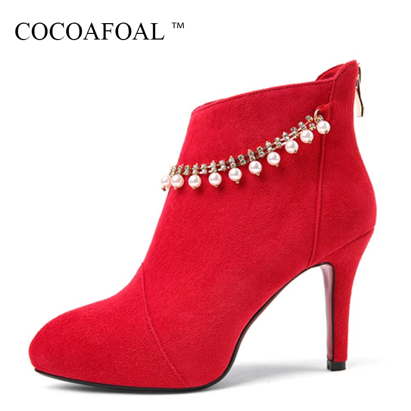 

COCOAFOAL Woman Genuine Leather Chain Ankle Boots Autumn Winter High Heeled Shoes Black Fashion String Bead Martin Boots 2018
