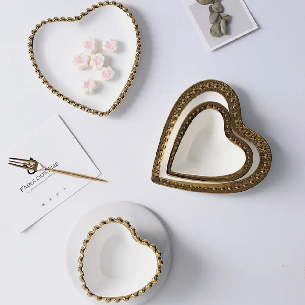 

Nordic Heart Jewelry Storage Tray Handmade Golden Rim Ceramic Plate Bowl Chic Cake Fruite Dish