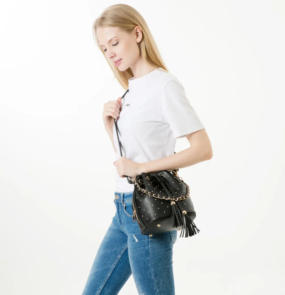 ANAWISHARE сумка-мешок с кисточками и завязками женская сумка на плечо с заклепками женская сумка через плечо сумка-мессенджер дизайнерская сумка Bolsos