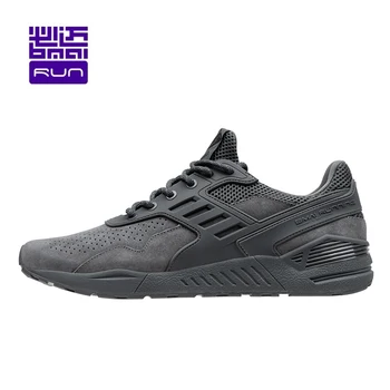 

New Cushioning Retro Running Shoes Couple Non-slip Wear-resisting Sports Jogging Shoes Breathable Light Men Designer Sneakers