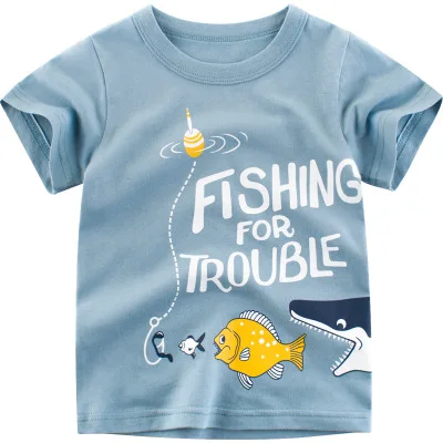 Хлопковая футболка для мальчиков; лето г.; Милая футболка с короткими рукавами и круглым вырезом с принтом акулы из мультфильма для детей; футболка для мальчиков; топы