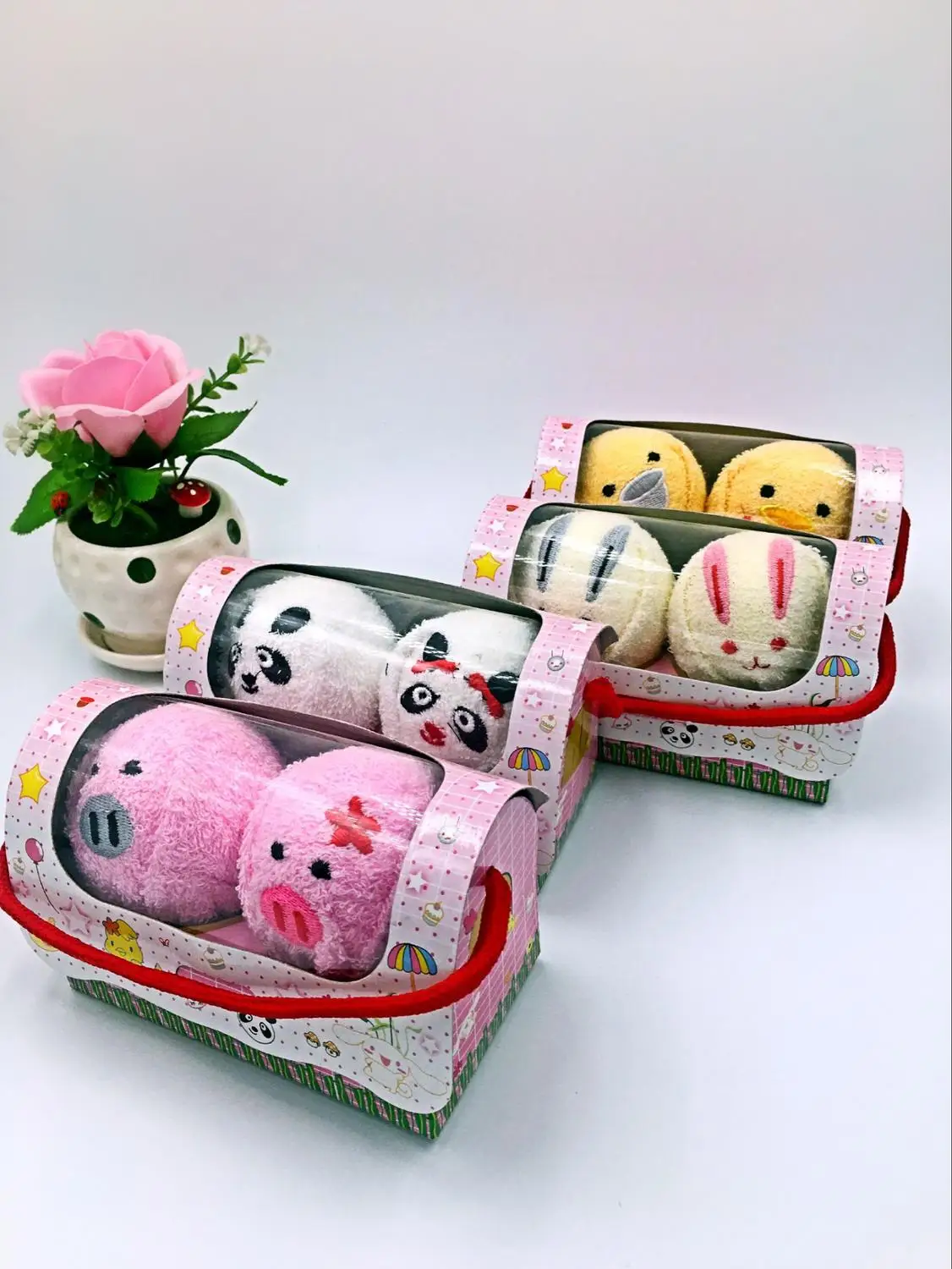 

VILEAD Mini Cute Animal Compressed Travel Towel Set Gift Set With Embroidery Cotton Panda Pig Towels Bath Set Valentine's Day