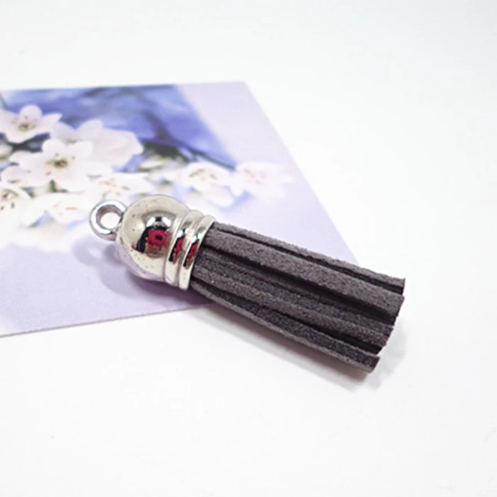 Dark grey 30 шт. 38 мм мини Серебряная шляпа с кожаными кистями Подвеска для ювелирных украшений занавески декоративные аксессуары брелок Подвеска для изготовления кистями - Цвет: Dark grey