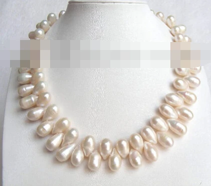 

0002044 Butterfly 13mm white nautral freshwater pearls necklace