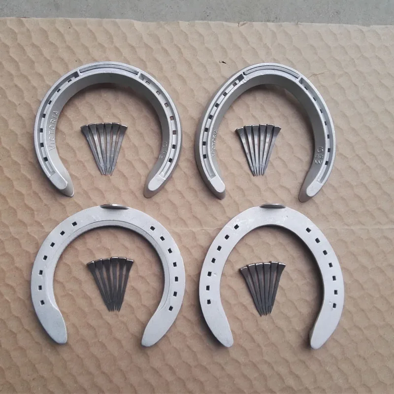 4 قطعة/المجموعة الحصان حوافر الحصان سباق اكسسوارات معدات الفروسية الحصان ركوب سبائك الألومنيوم ل مزرعة الحصان أدوات العناية 4 قطعة/المجموعة الحصان حوافر الحصان سباق اكسسوارات معدات الفروسية الحصان ركوب سبائك الألومنيوم ل مزرعة الحصان أدوات العناية