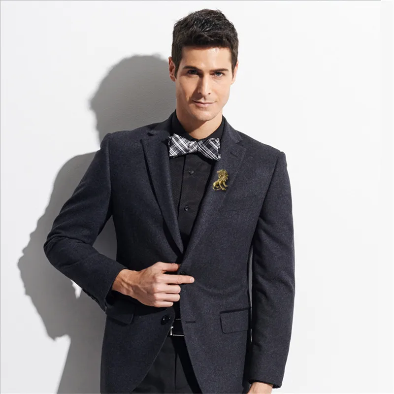 Mzc خمر الذهب الأسد بروش الرجال دعوى harajuku دبابيس broches دبابيس الحجاب رخيصة ذكر مجوهرات اطرح X1673 acccessories