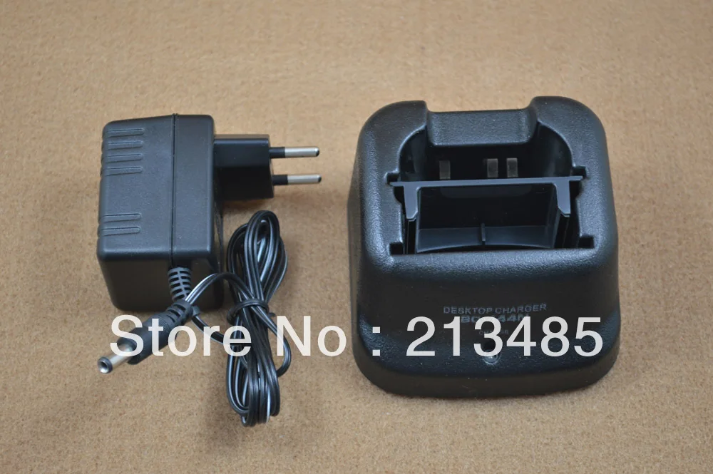 

USB зарядное устройство для телефона