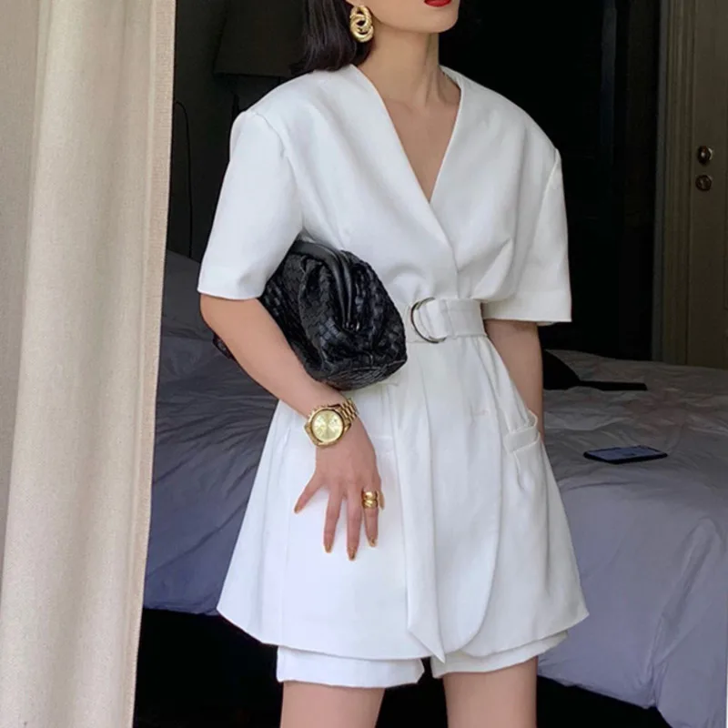 

LANMREM 2020 Spring New Casual Fashion Temperament Women Loose Plus Solid Color Short-sleeved Suit Jacket Shorts Suit TC542