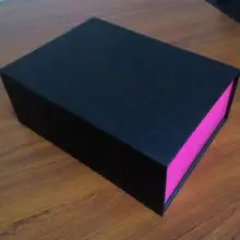 Пользовательские роскошные печатные упаковочные коробки для одежды, роскошная вышивка; упаковочная коробка