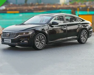 Высокое качество 1:18 новая модель PASSAT из цинкового сплава, высококачественная металлическая коллекция и Подарочная модель автомобиля - Цвет: Черный