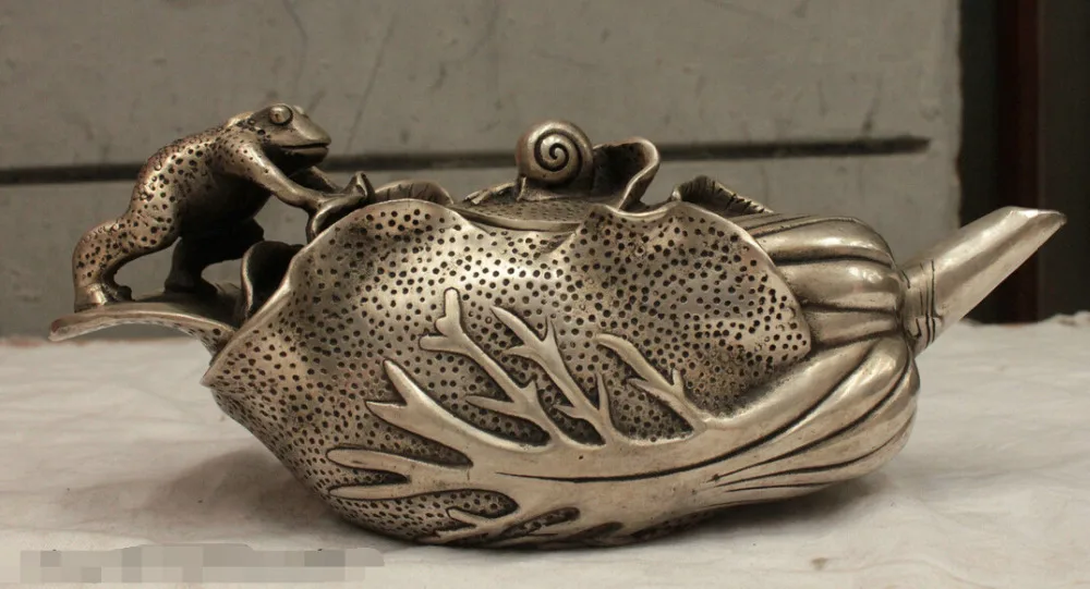 

Chinese Culture HandMade Silver Bronze statue Chinese cabbage Teapot Sculpture R0713