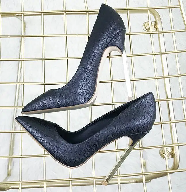 Carole Levy Newest White Snakeskin Pattern High Heel Shoes Woman 2019 Sexy Pointed Toe Thin Heels Pumps Runway Dress Shoes